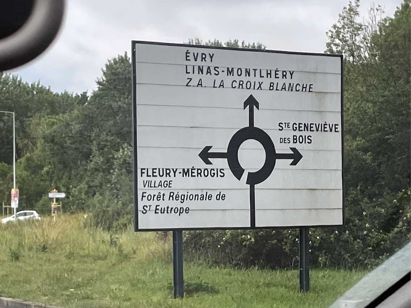 /uploads/eglise/page/panneau-rond-point.jpg